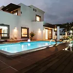 Marabú Villa
